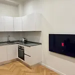 Lägenhet Stylish Flat Porta Romana E Bocconi Milano