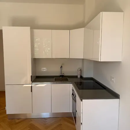 아파트 Stylish Flat Porta Romana E Bocconi